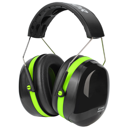 Are Noise Cancelling Headphones Good for Studying?